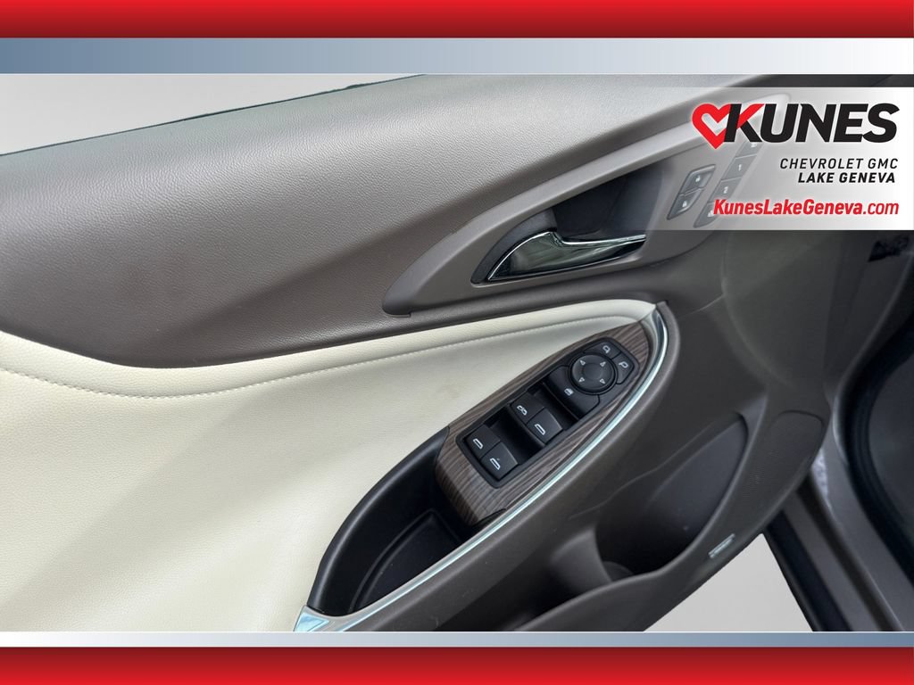 Used 2024 Chevrolet Malibu LT FWD image 17