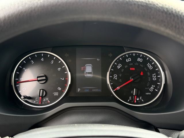 Used 2022 Toyota RAV4 XLE w/ Convenience Package image 16