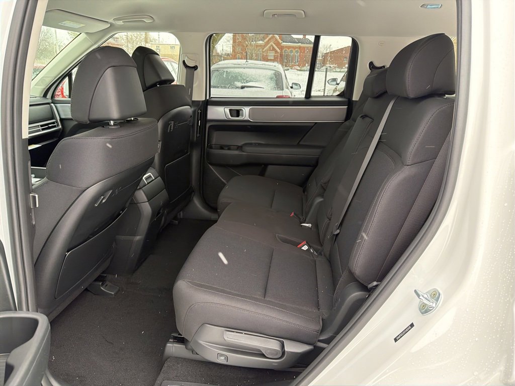 New 2026 Hyundai Santa Fe SE image 15