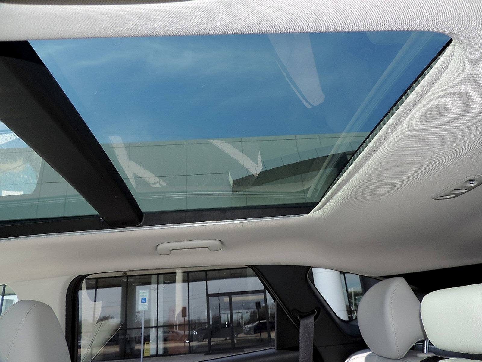 Used 2023 Hyundai Tucson Limited image 10