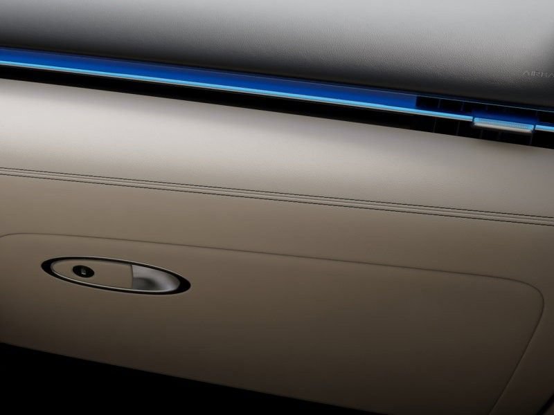 New 2027 Genesis GV70 2.5T Advanced AWD/4WD image 29