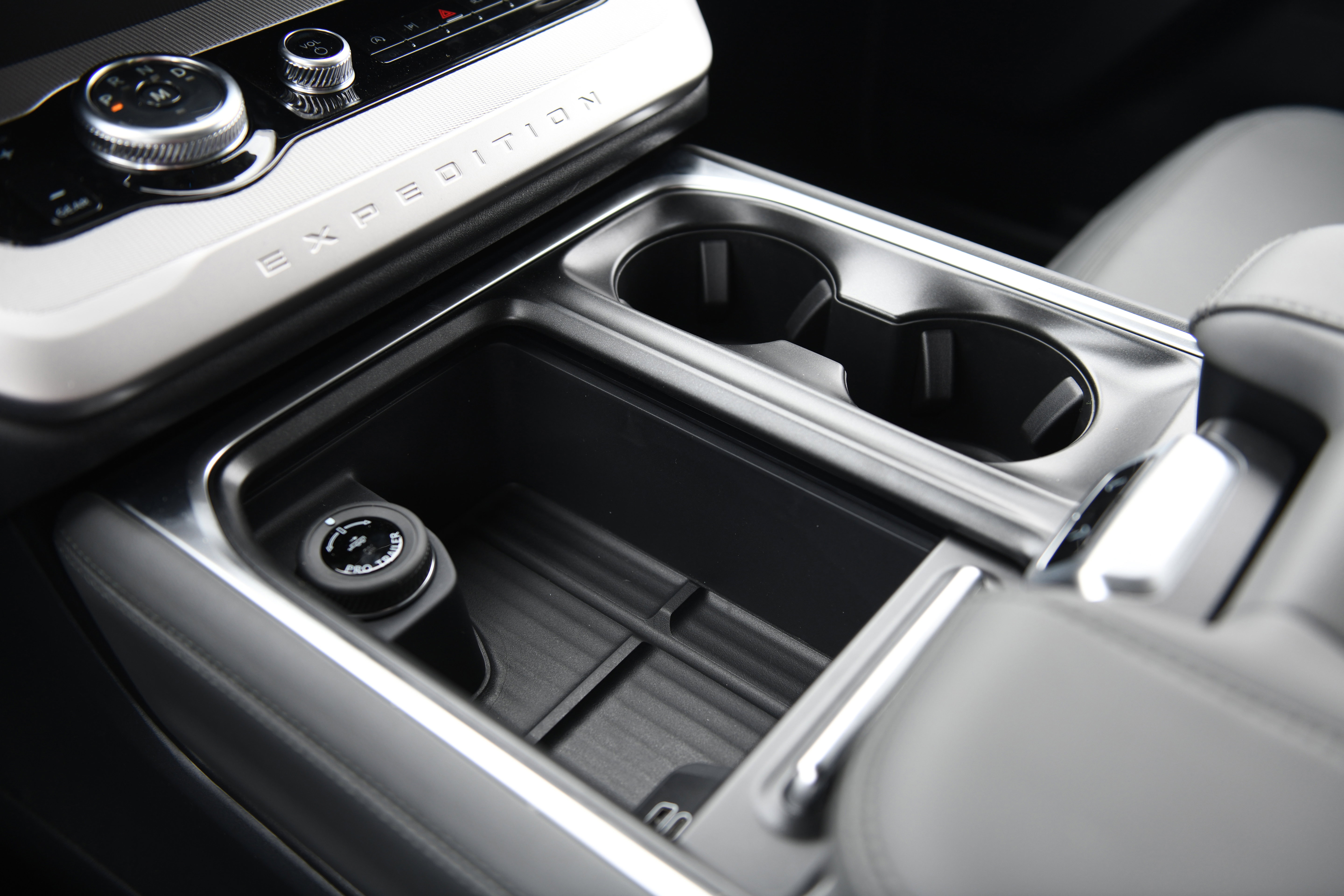 New 2026 Ford Expedition Active image 29