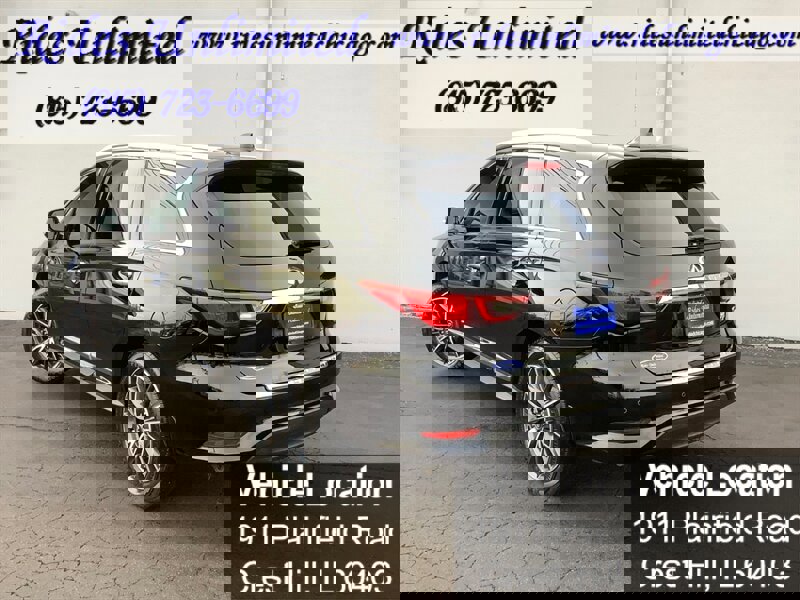 Used 2018 INFINITI QX60 Luxe w/ Deluxe Technology Package image 4