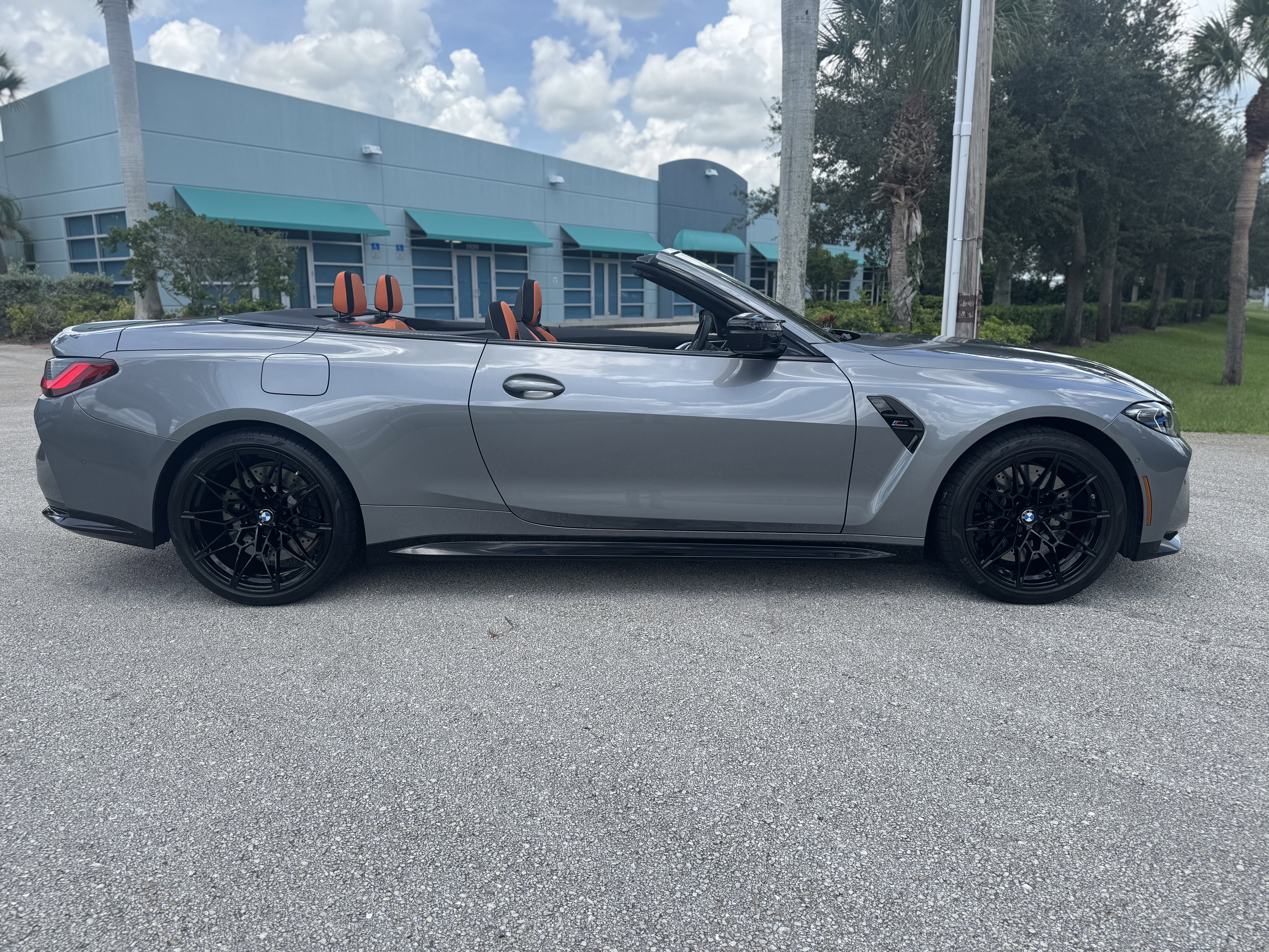 Used 2024 BMW M4 xDrive Competition w/ Executive Package image 5