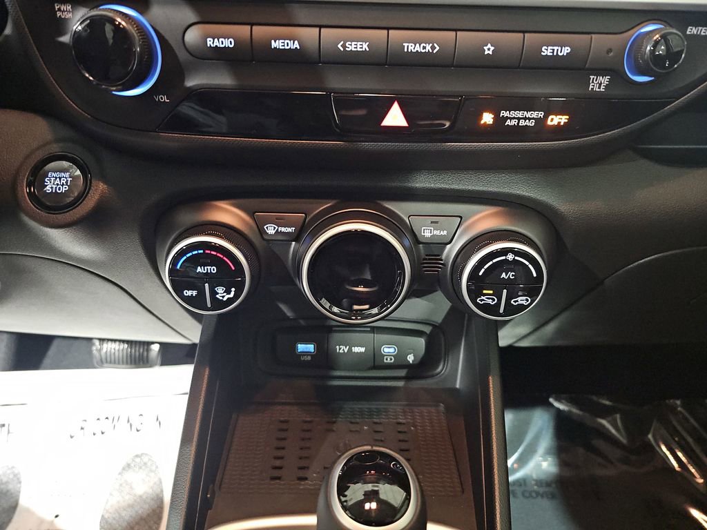 New 2026 Hyundai Venue SEL FWD image 25