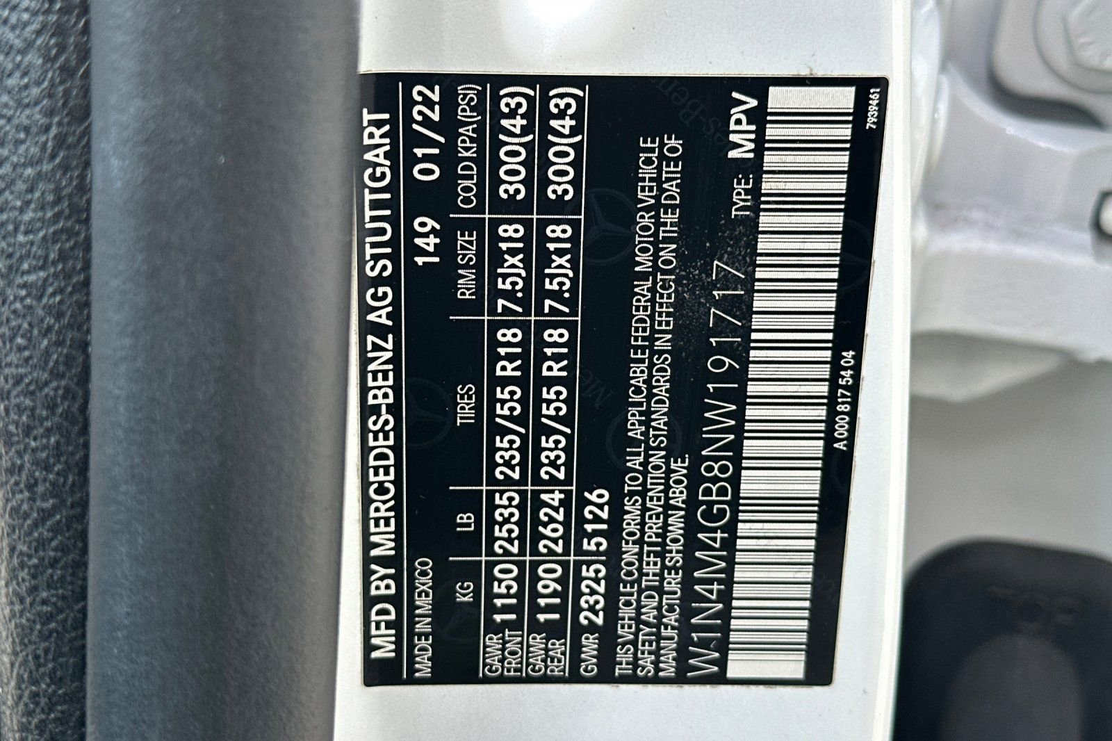 Used 2022 Mercedes-Benz GLB 250 image 41