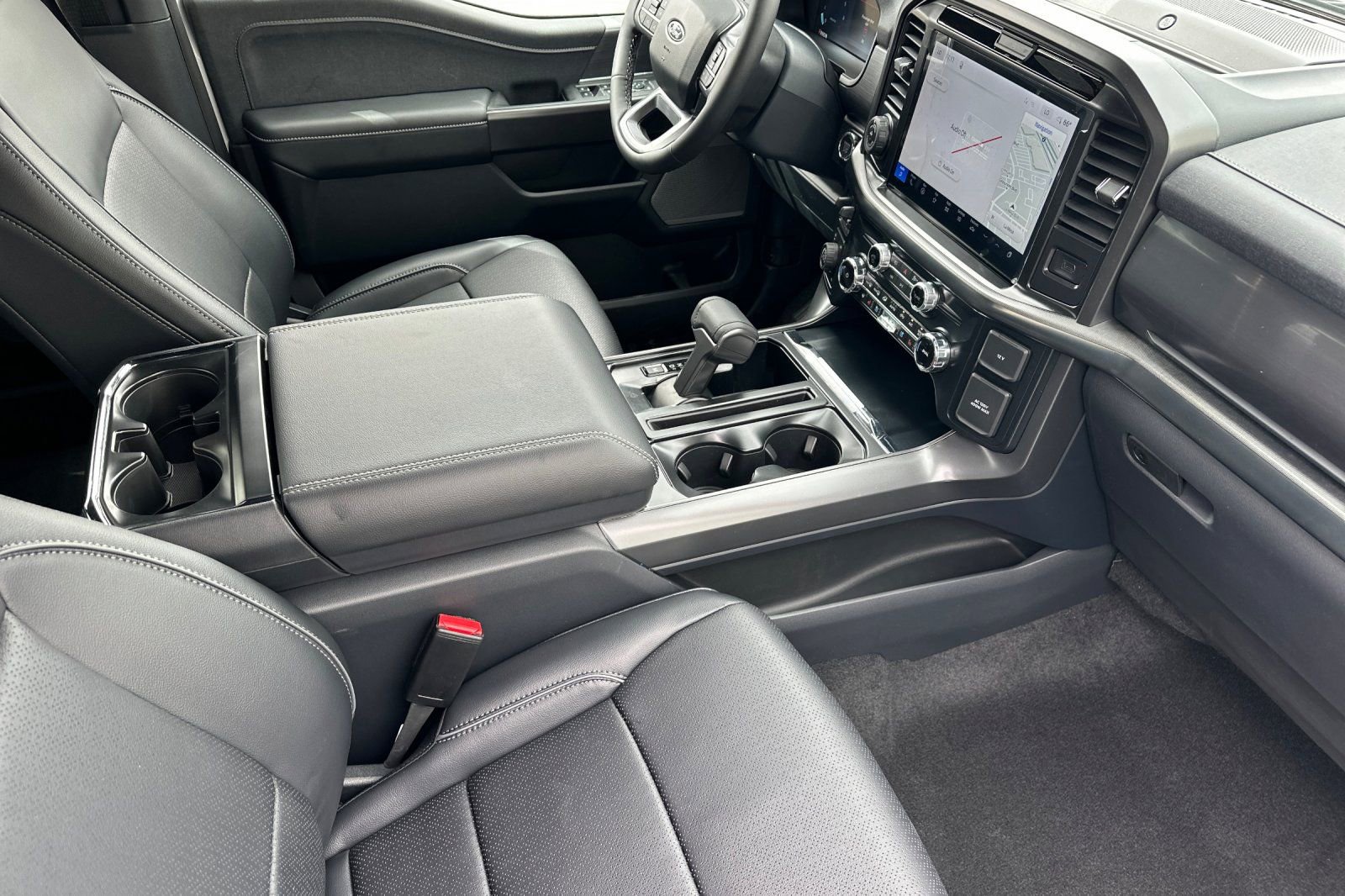 New 2026 Ford F150 Lariat w/ Equipment Group 501A Mid image 14