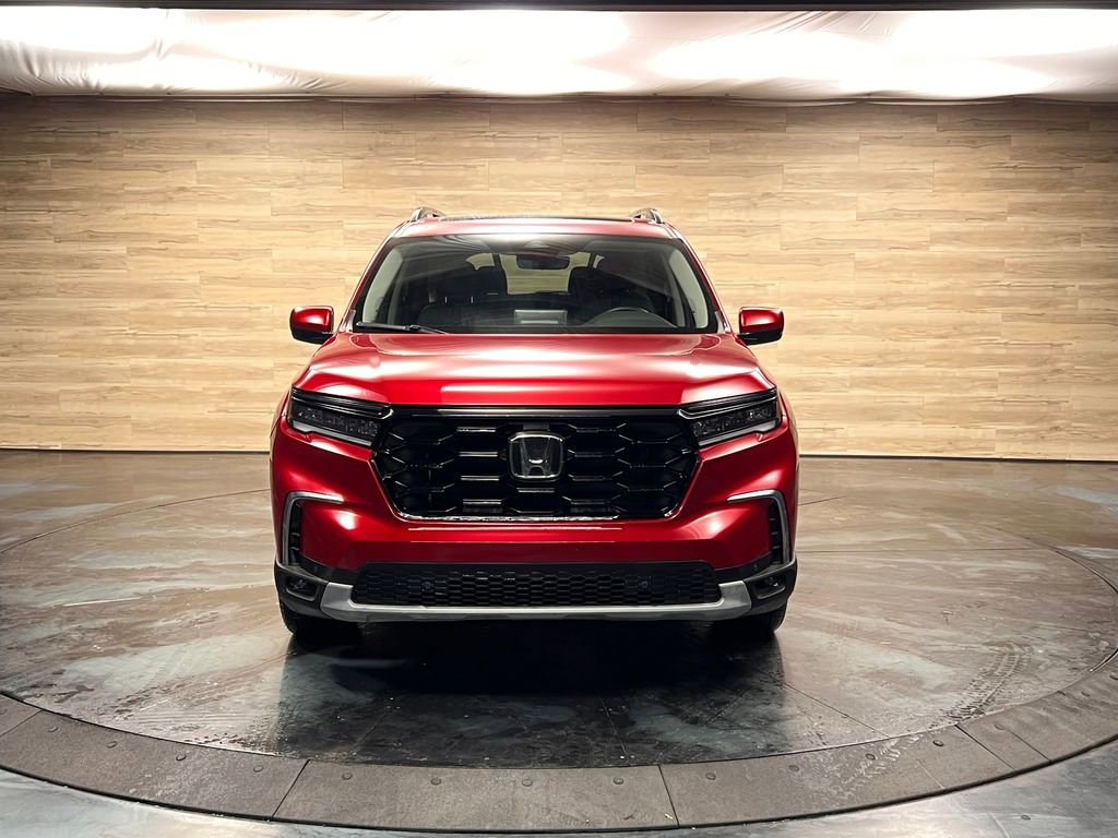 Used 2023 Honda Pilot Touring image 16