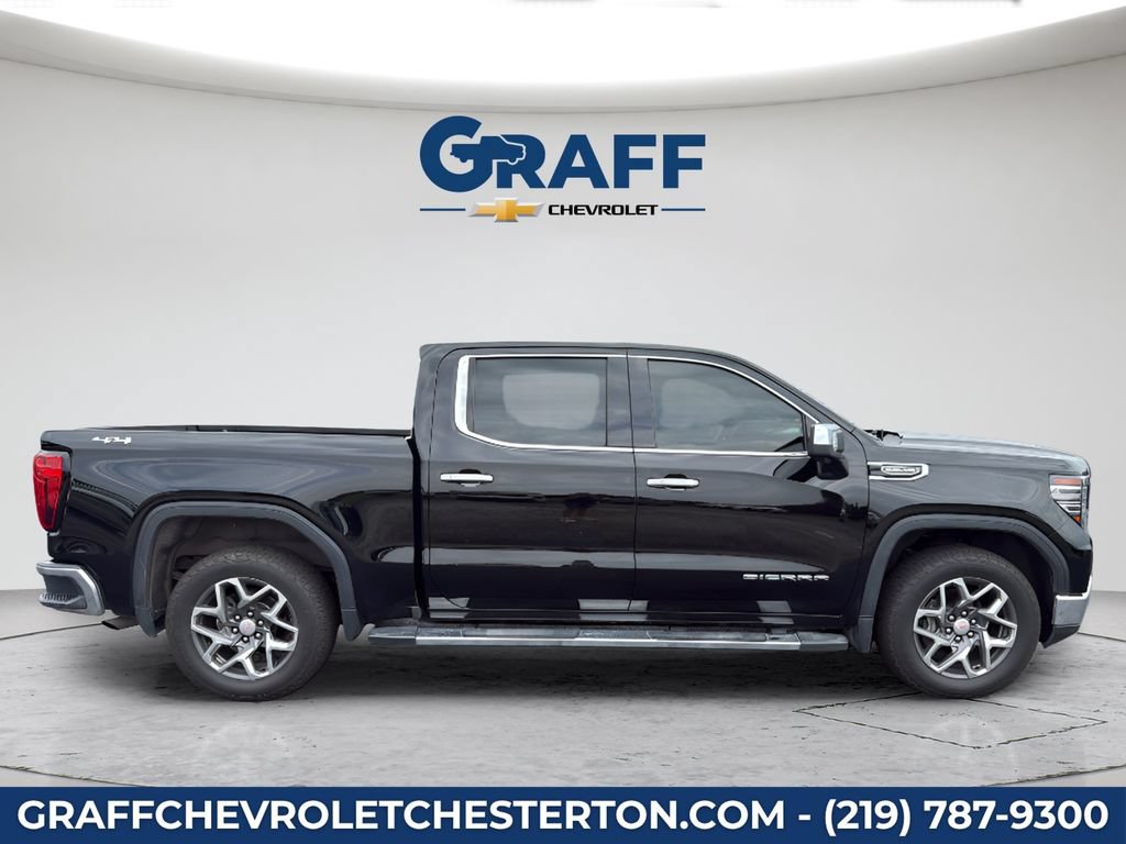 Used 2022 GMC Sierra 1500 SLT w/ SLT Convenience Package AWD/4WD image 9