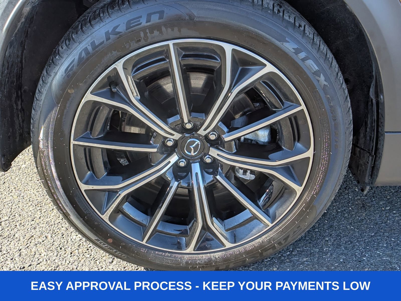 Used 2025 MAZDA CX-70 Plug-In Hybrid w/ Premium Plus image 12