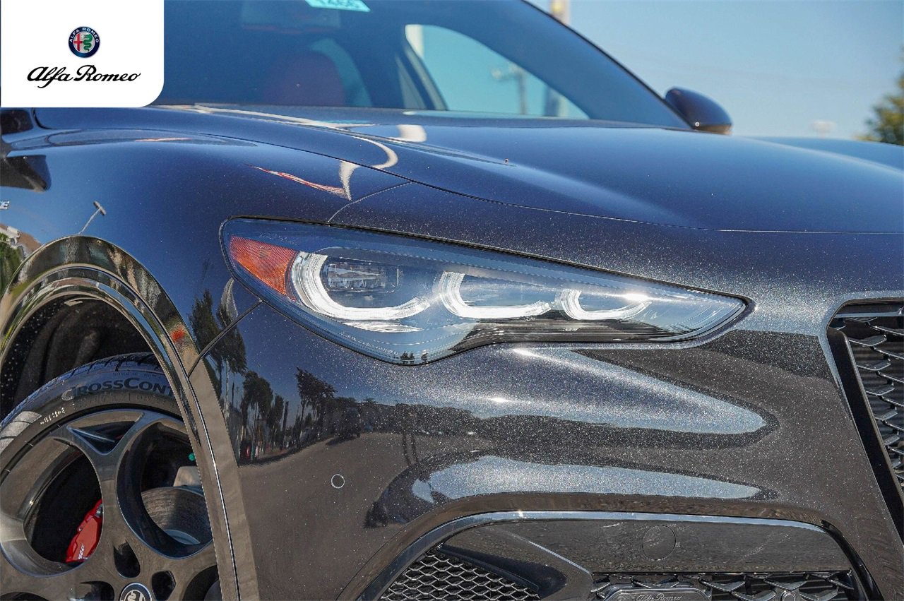 New 2025 Alfa Romeo Stelvio Sprint w/ Veloce Package image 3