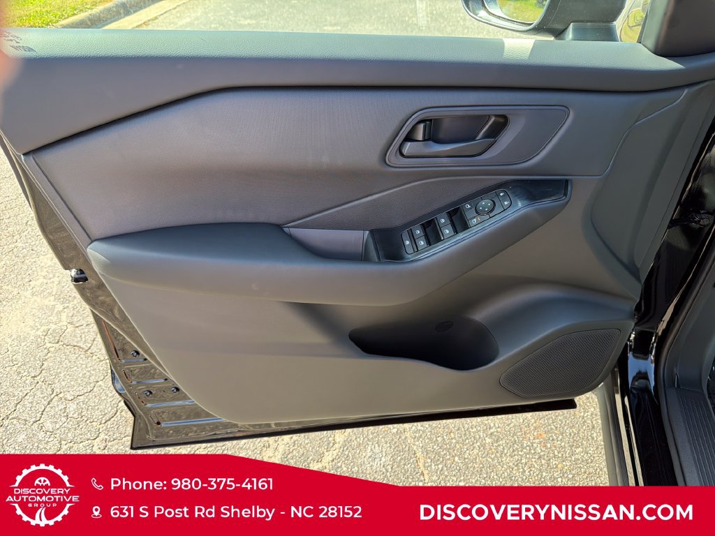 New 2027 Nissan Rogue S FWD image 10