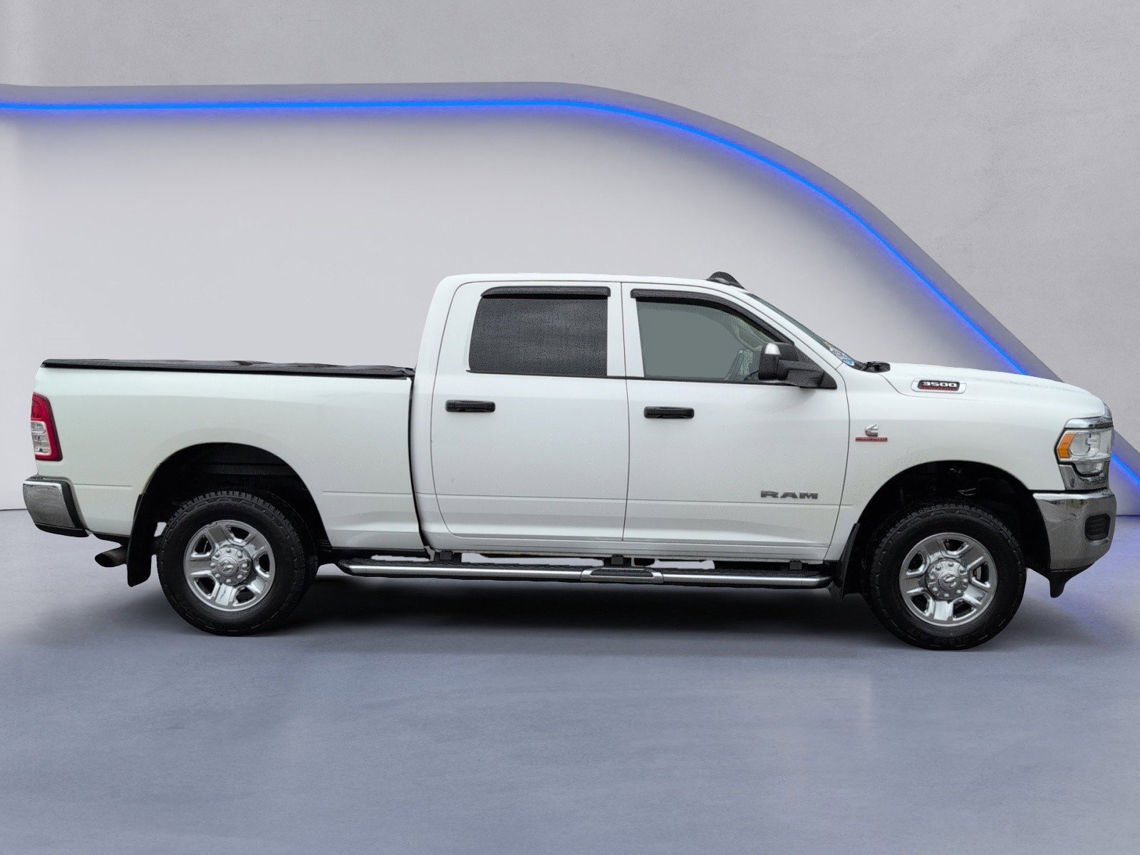 Used 2020 RAM 3500 Tradesman image 11