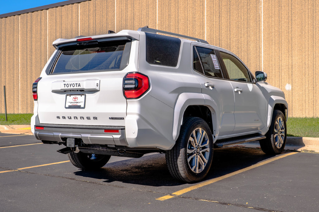 New 2026 Toyota 4Runner Limited AWD/4WD image 9