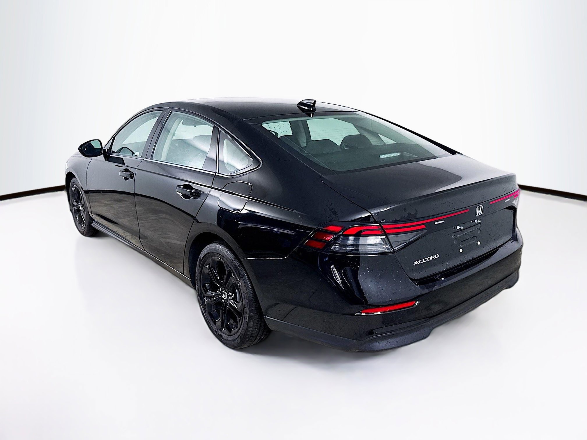 New 2025 Honda Accord SE image 29