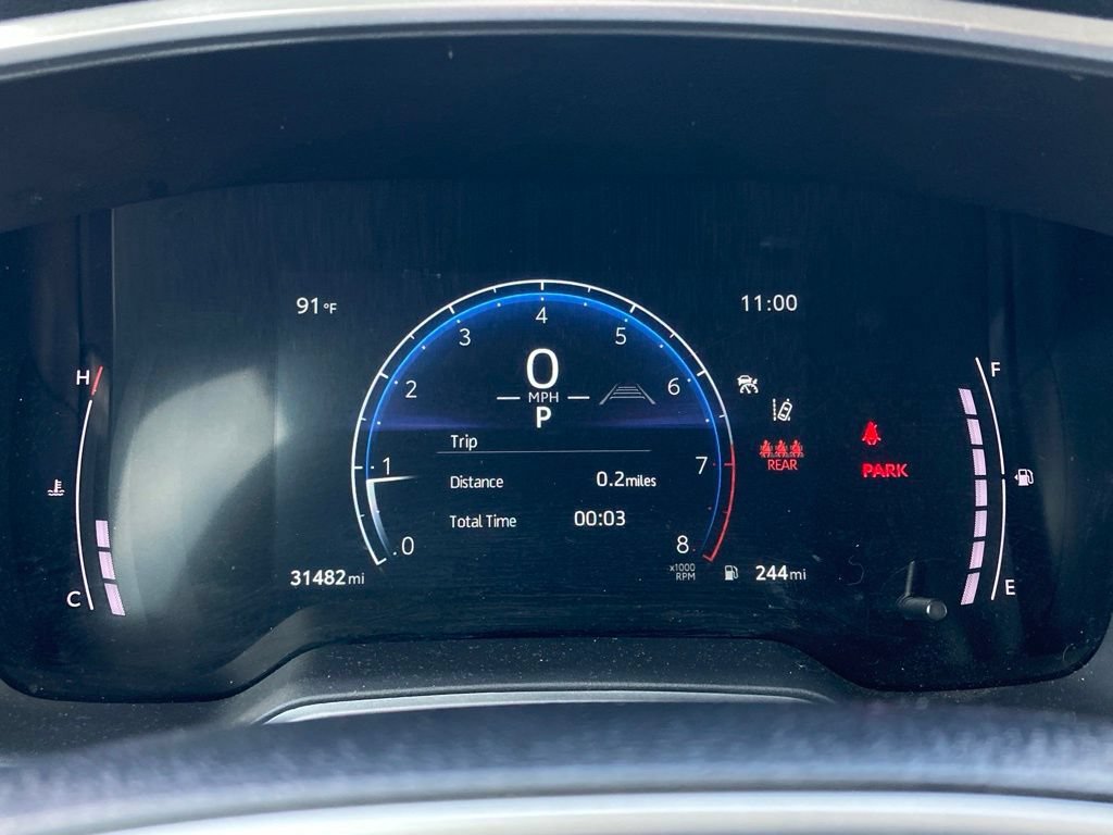 Certified 2025 Toyota Corolla Cross XLE FWD image 15
