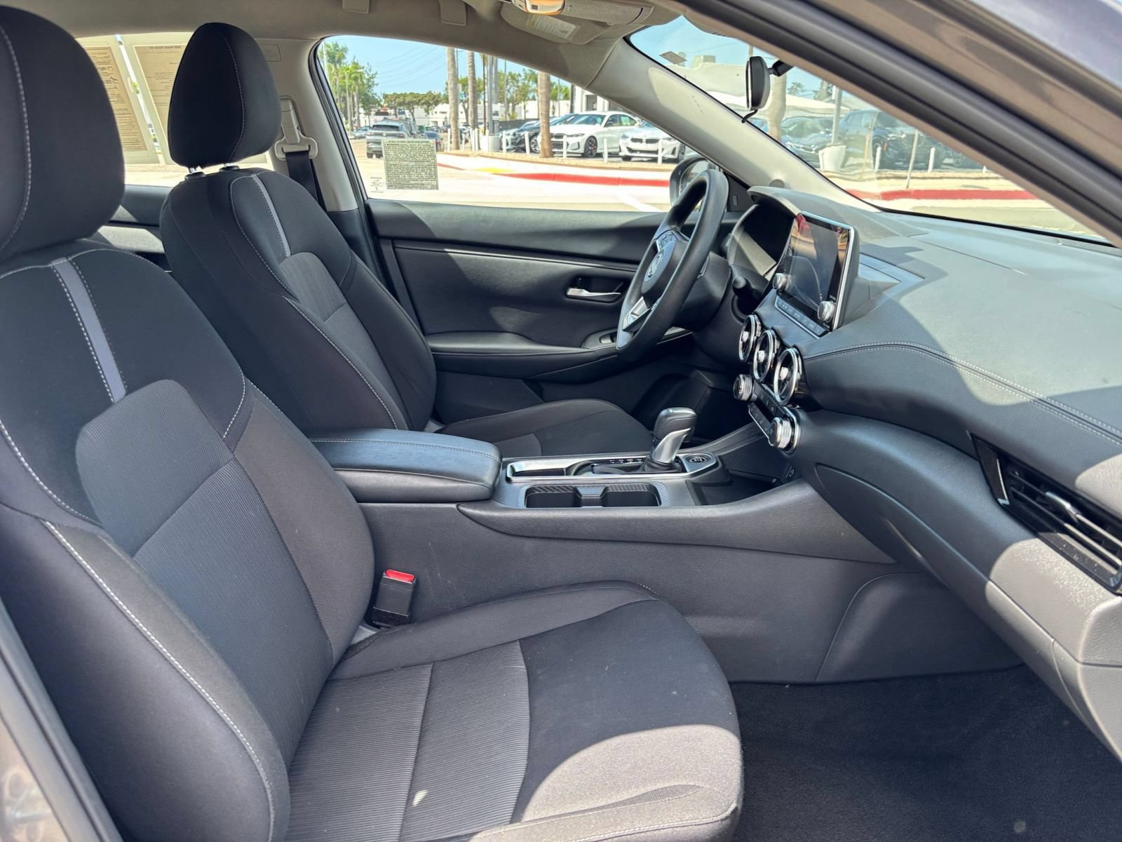 Used 2025 Nissan Sentra S FWD image 33