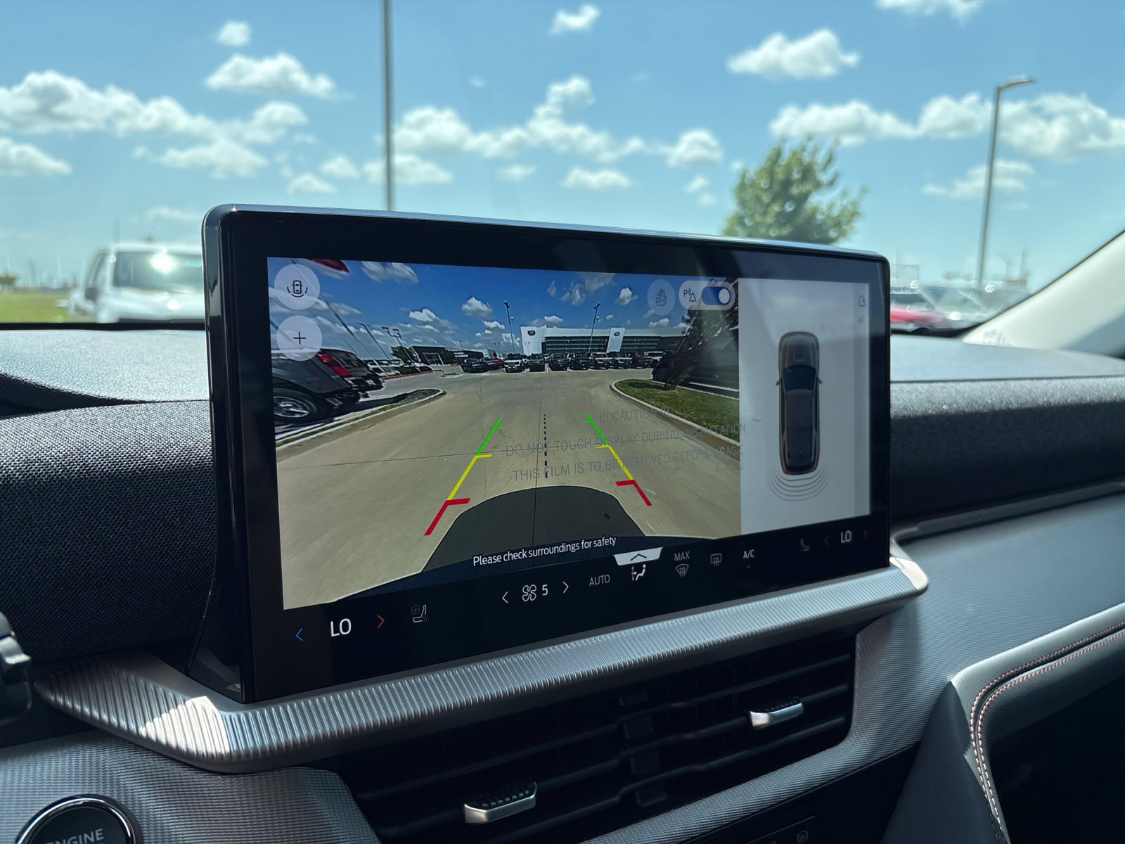 New 2026 Ford Explorer Active w/ Active Comfort Package RWD image 23