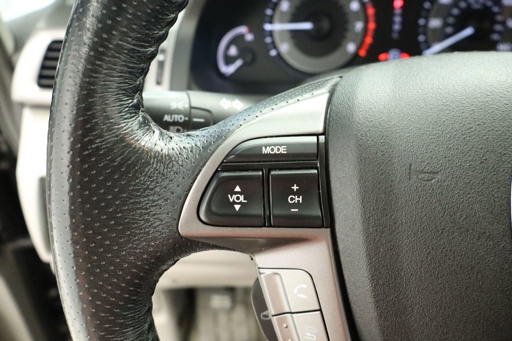 Used 2015 Honda Odyssey EX-L image 28