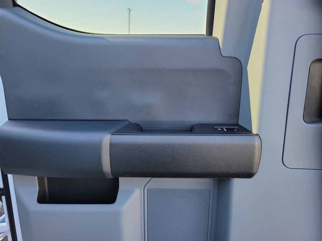 New 2025 Ford F350 XL w/ XL Chrome Package image 13