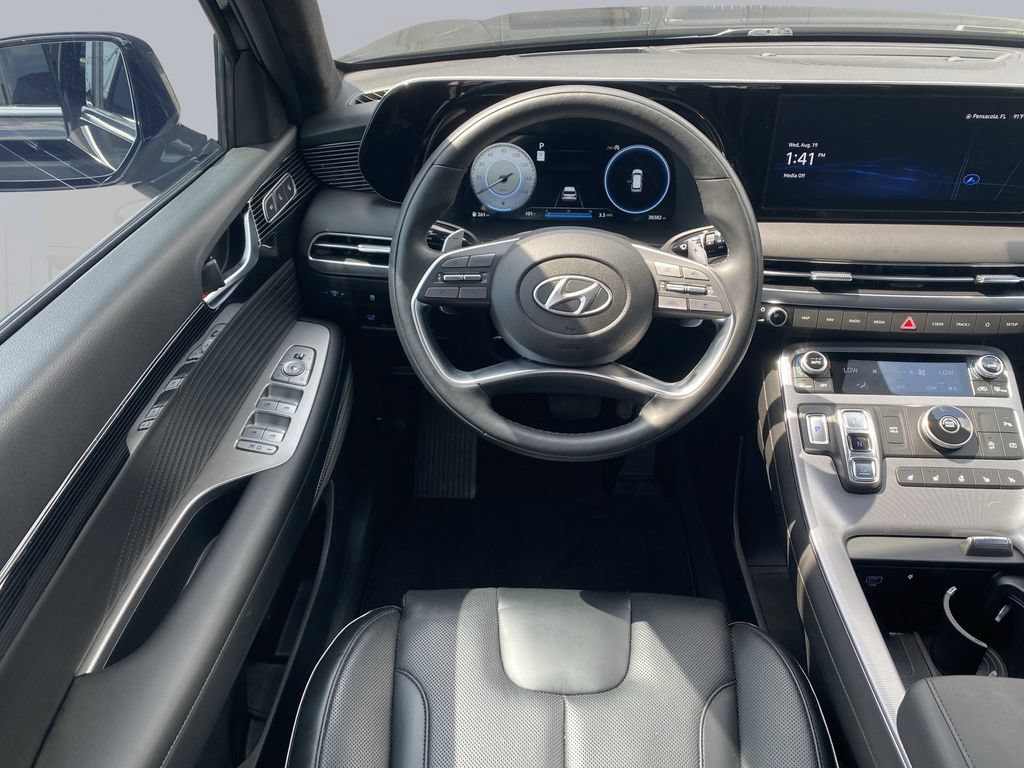 Used 2024 Hyundai Palisade Calligraphy FWD image 14