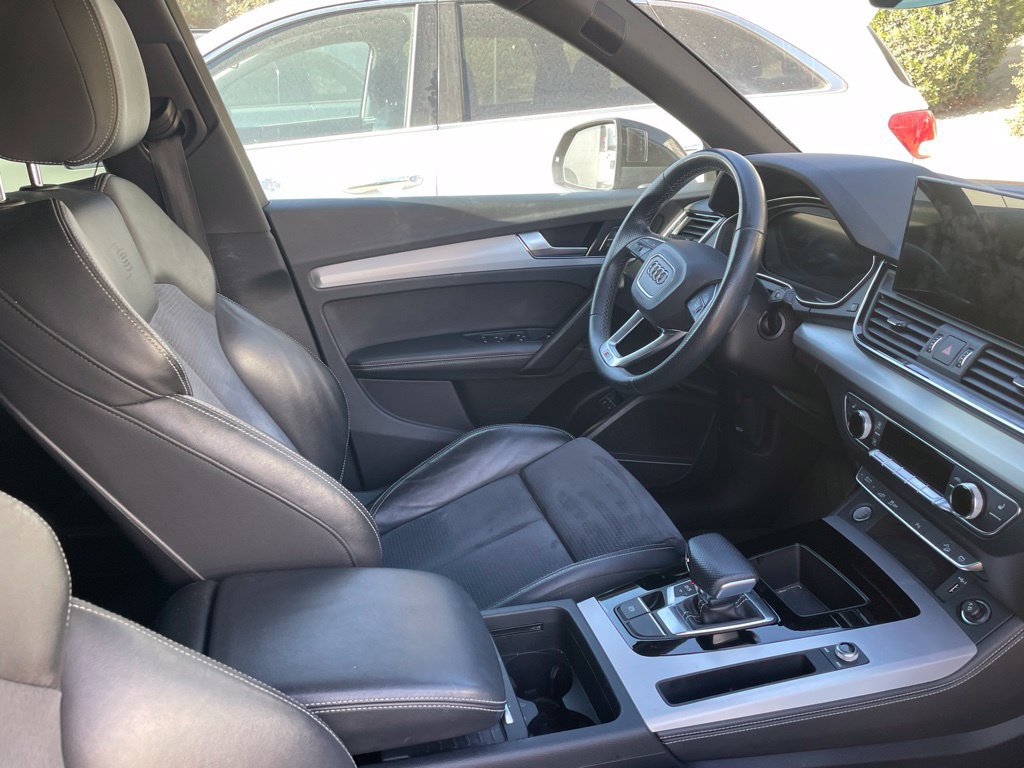 Used 2021 Audi Q5 e Premium Plus w/ Premium Plus Package AWD/4WD image 10
