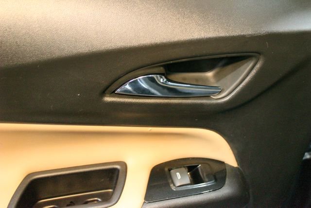 Used 2022 Chevrolet Equinox Premier AWD/4WD image 15