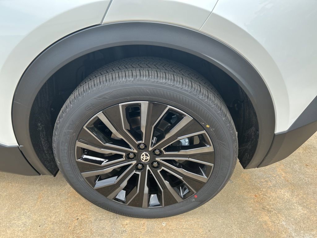 New 2026 Toyota C-HR image 16