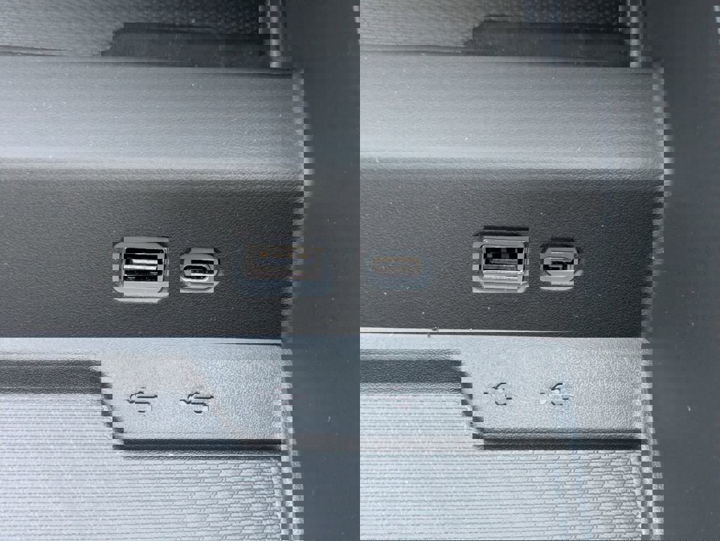 New 2026 Chevrolet Suburban LS image 24