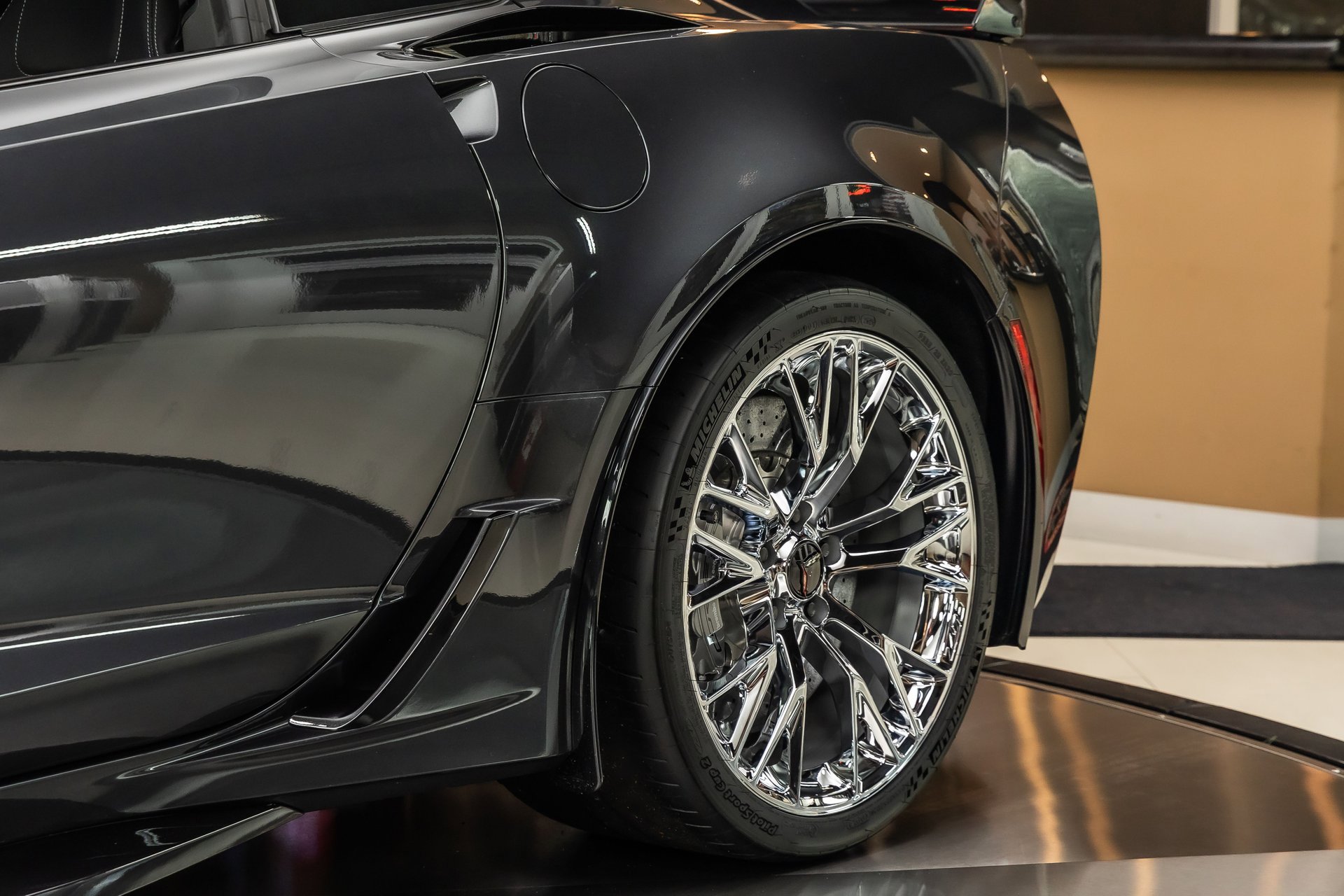 Used 2017 Chevrolet Corvette Z06 image 31