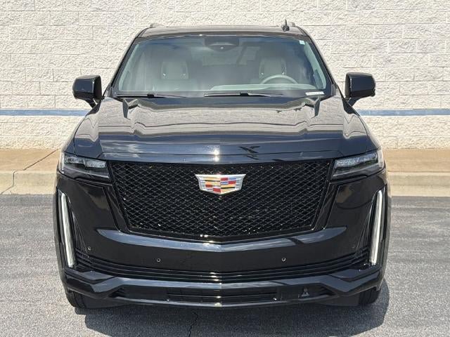 Certified 2024 Cadillac Escalade Sport Platinum w/ Heavy-Duty Trailer Package AWD/4WD image 2