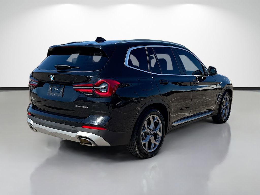 Used 2023 BMW X3 sDrive30i w/ Convenience Package image 3