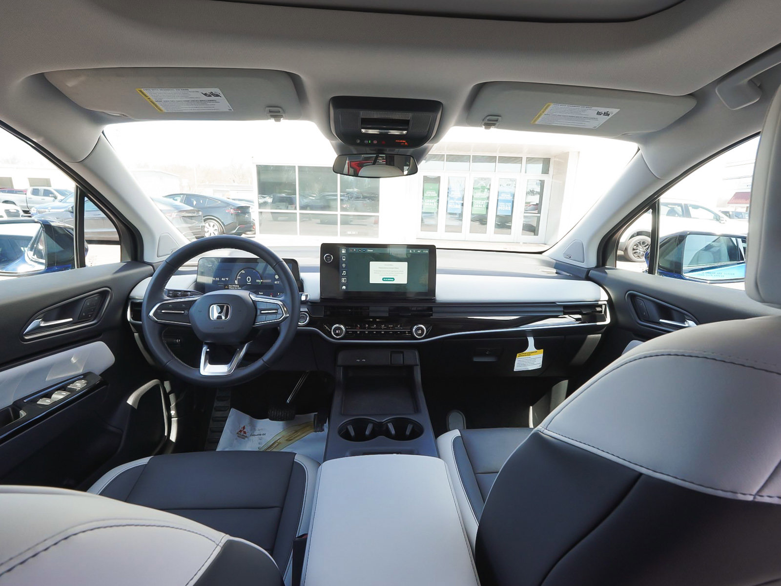 Used 2025 Honda Prologue Touring image 35