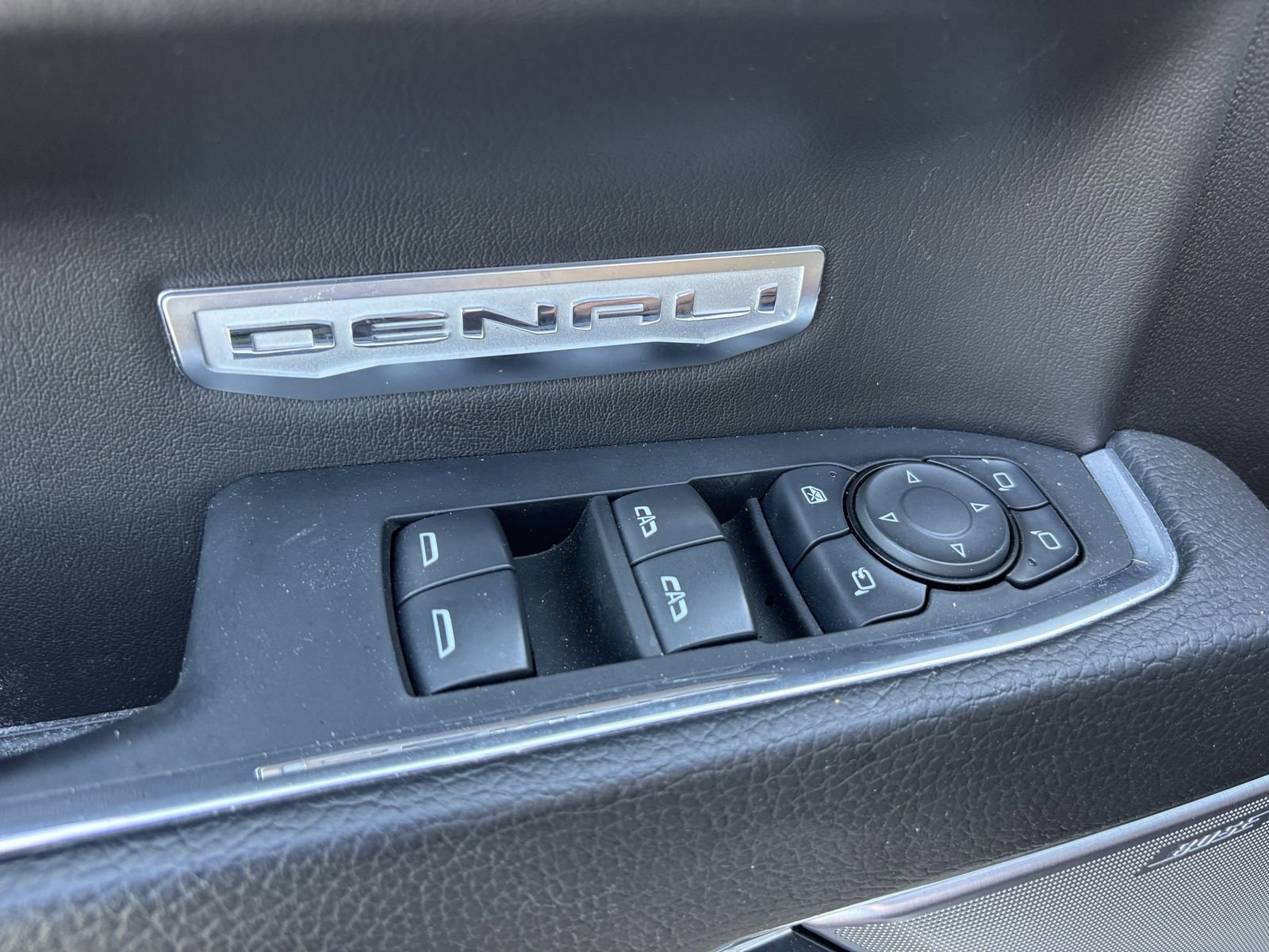 Used 2023 GMC Sierra 1500 Denali AWD/4WD image 20