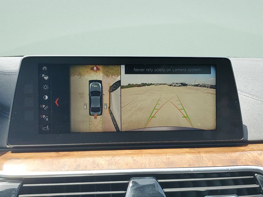Used 2018 BMW 540i RWD image 18