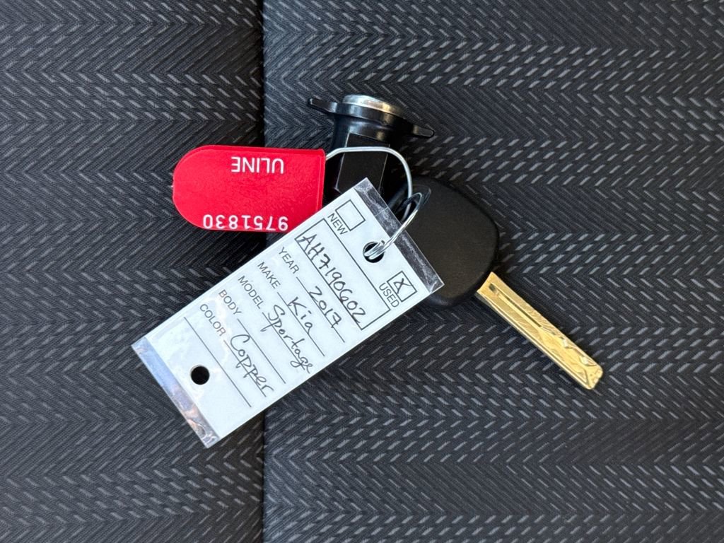 Used 2017 Kia Sportage LX image 29