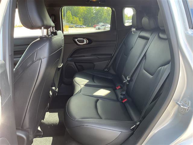 New 2026 Jeep Compass Limited image 9