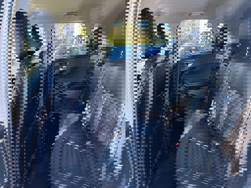 Used 2022 Ford Edge SEL w/ Convenience Package image 23