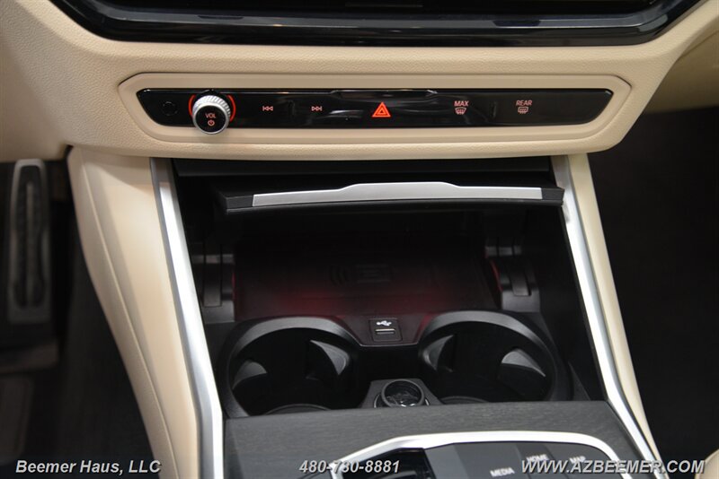 Used 2024 BMW 330i Sedan w/ M Sport Package RWD image 30