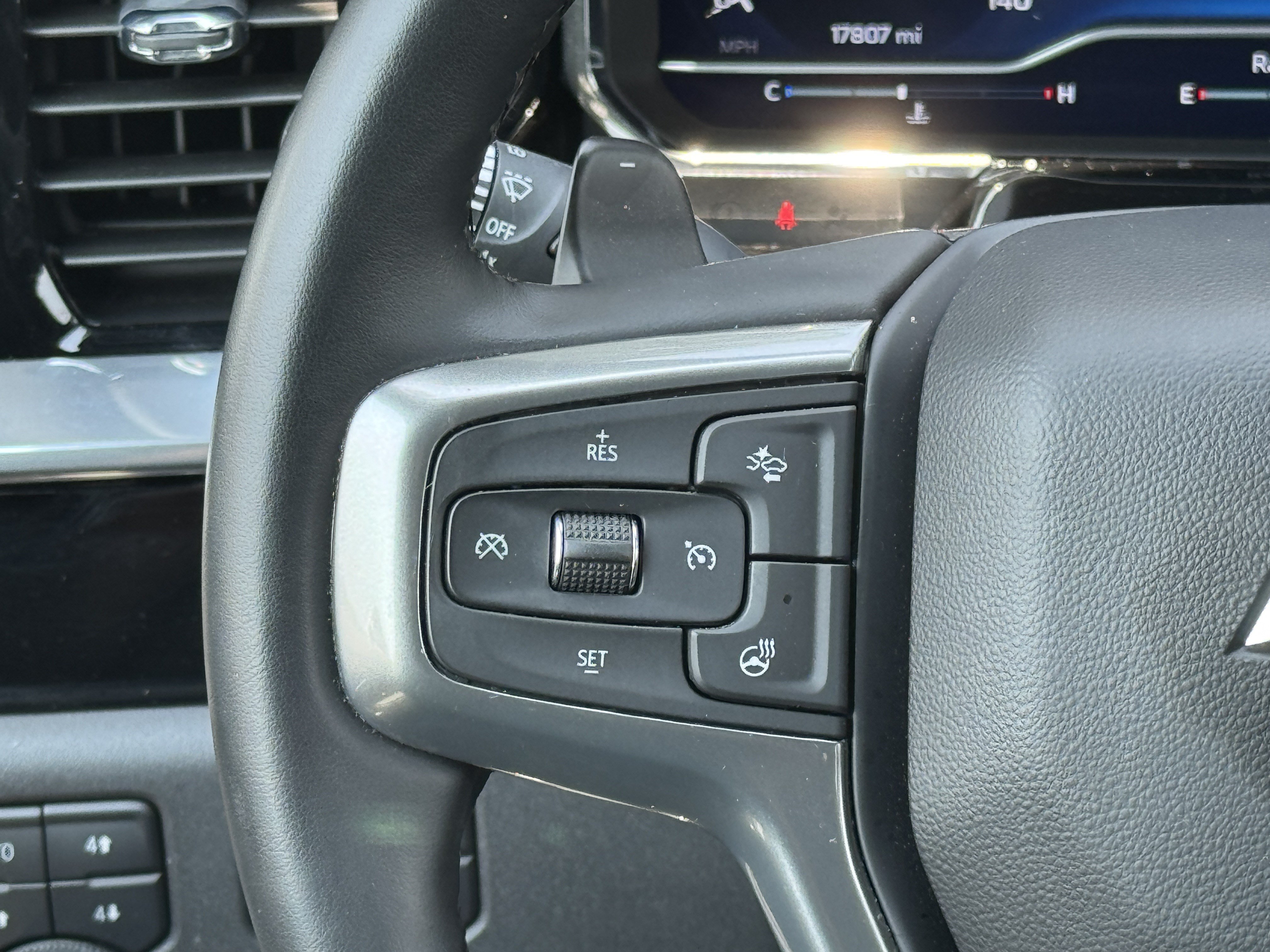 Used 2023 Chevrolet Silverado 1500 LT Trail Boss w/ LT Trail Boss Premium Package AWD/4WD image 36