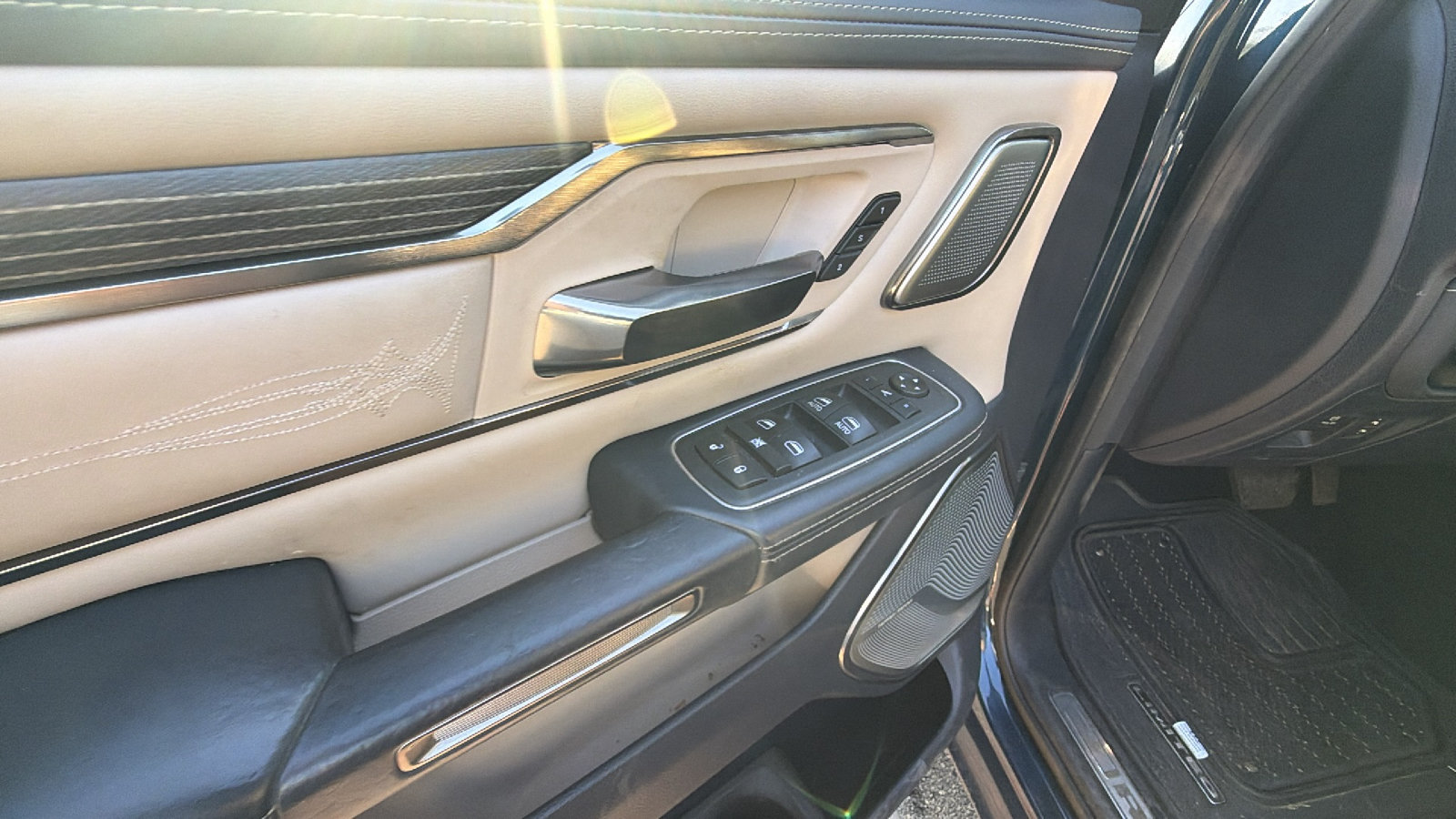 Used 2020 RAM 1500 Limited RWD image 15