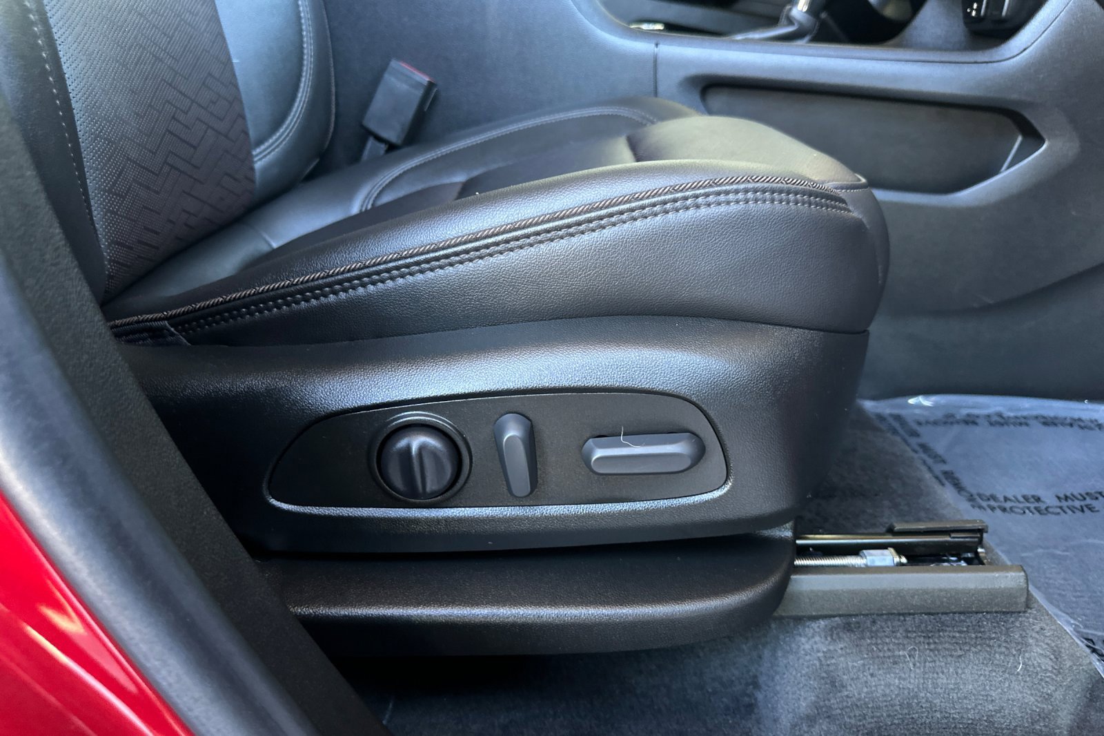 Certified 2023 Chevrolet Traverse High Country image 25