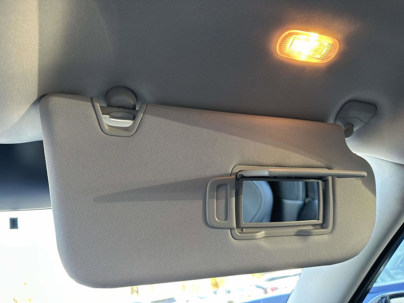 Used 2025 INFINITI QX60 Sensory w/ Vision Package image 37