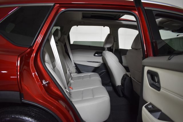 Certified 2023 Nissan Rogue SL w/ SL Premium Package AWD/4WD image 34