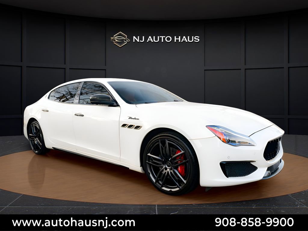 Used 2022 Maserati Quattroporte Modena image 1