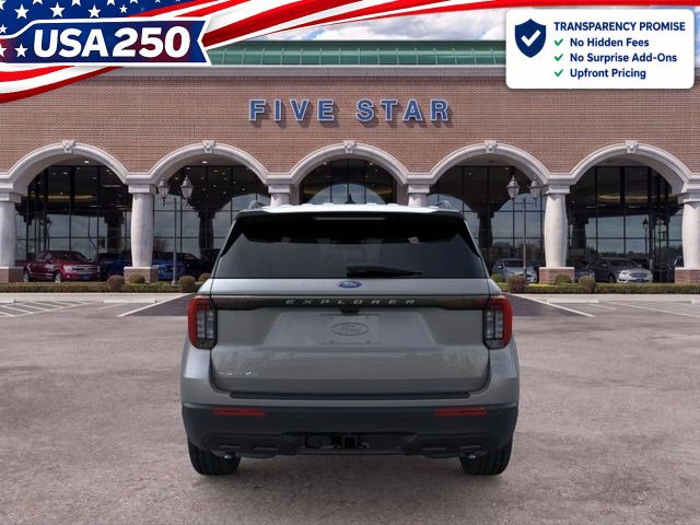 New 2026 Ford Explorer Active RWD image 6