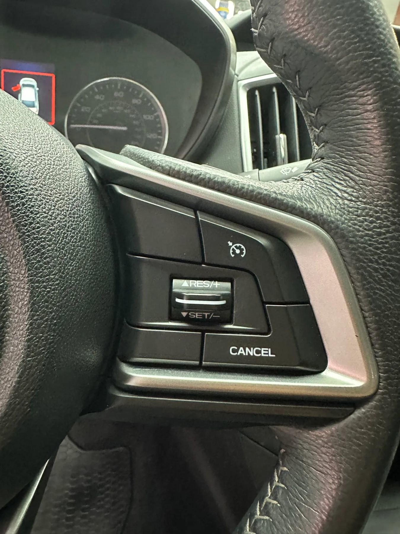 Used 2017 Subaru Impreza 2.0i Limited AWD/4WD image 14