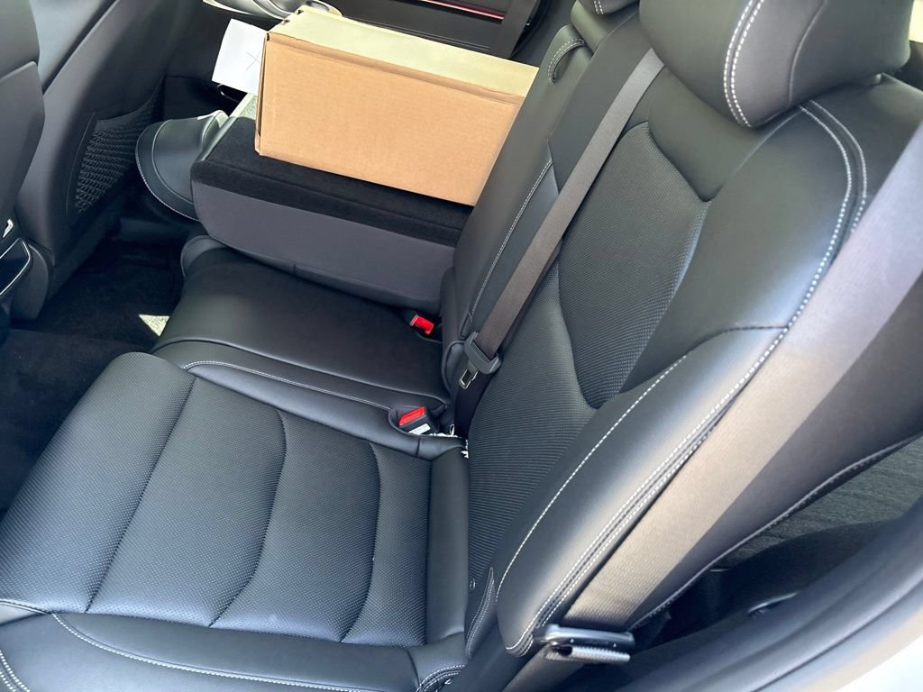New 2026 Genesis GV70 2.5T AWD/4WD image 10