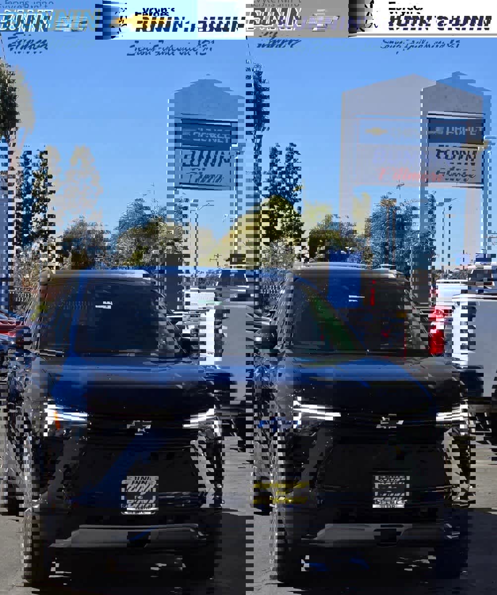 Used 2025 Chevrolet Blazer EV LT w/ Super Cruise Package image 1