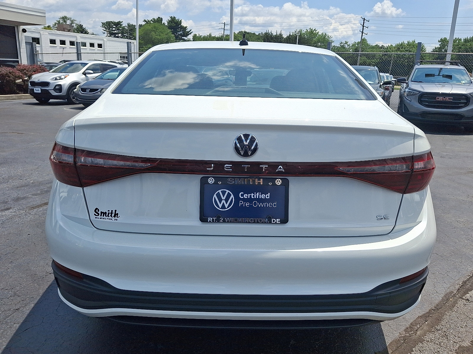 Certified 2025 Volkswagen Jetta SE image 5